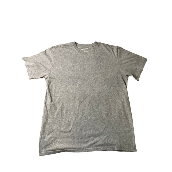 Nike Regular Fit Embroidered Tee - Size XL ** - Picture 1 of 6